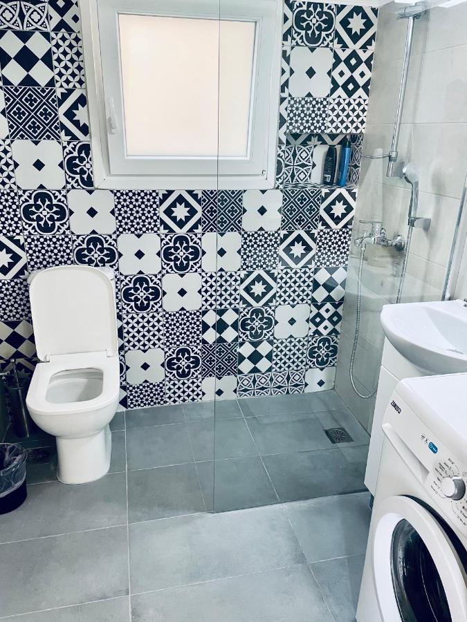 70M2 Apartment 4 Mins From Athens Central Station! Екстериор снимка